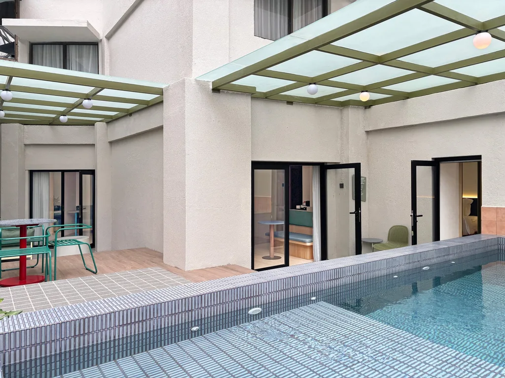 Outdoor space and private pool area of the Country Room