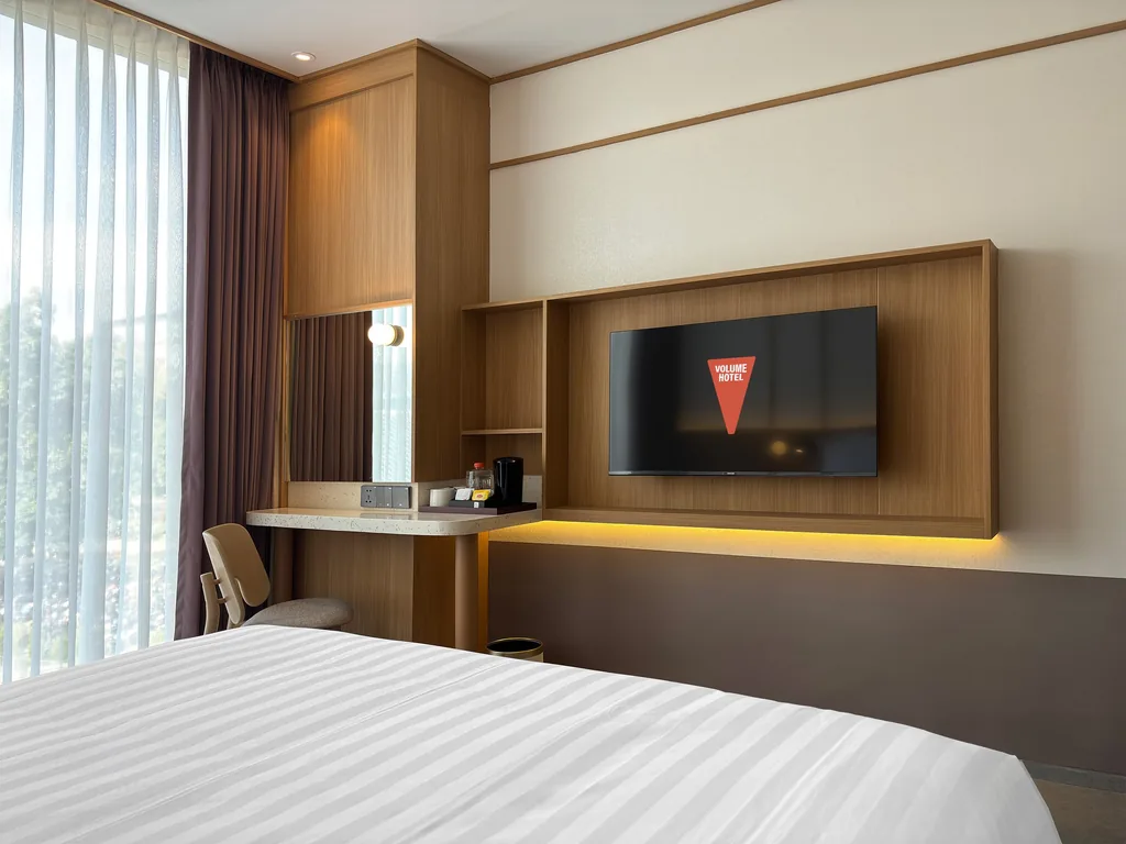 Inside the Enka Room at Volume Hotel Bandung, photo 10 of 10