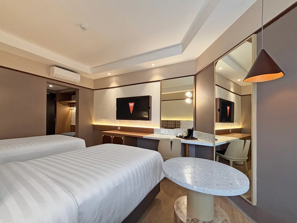 Inside the Folk Room at Volume Hotel Bandung, photo 6 of 9