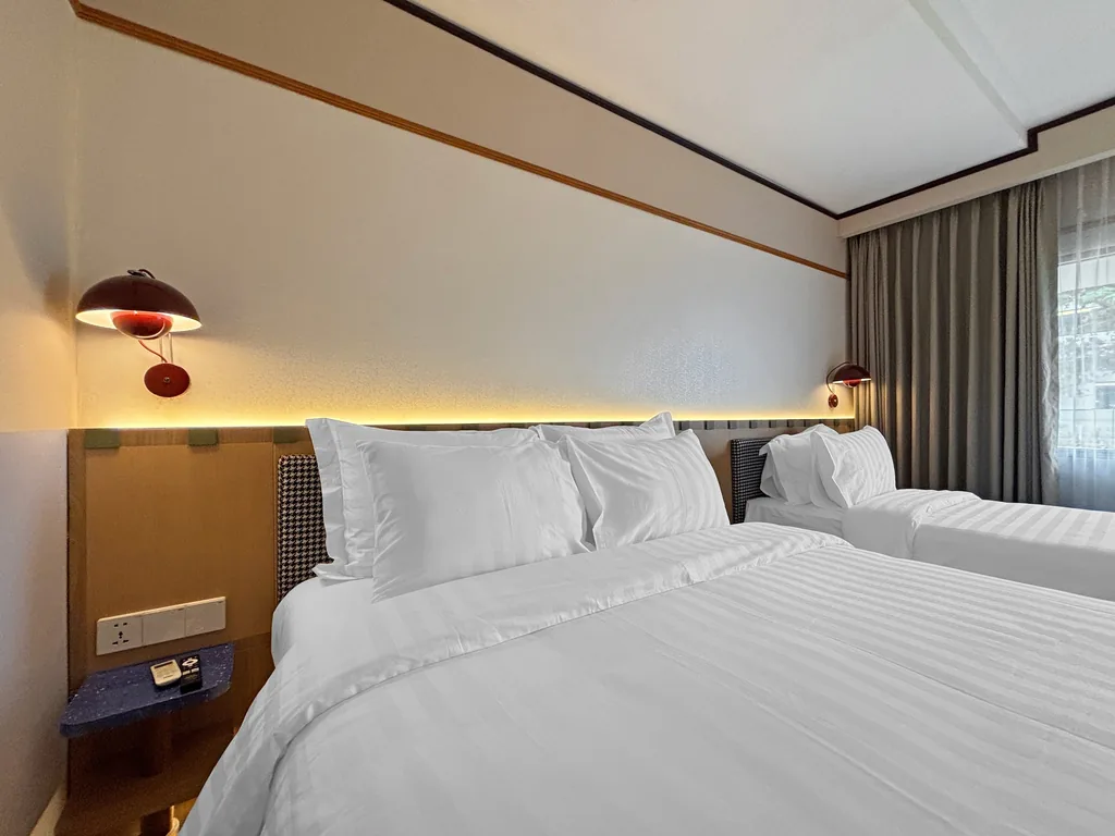 Inside the Contemporary Room at Volume Hotel Bandung, photo 5 of 9
